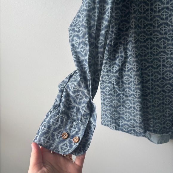 ROWM Men’s Blue Button Up Long Sleeve Collared Shirt Geo Print Size Large - Picture 2 of 8